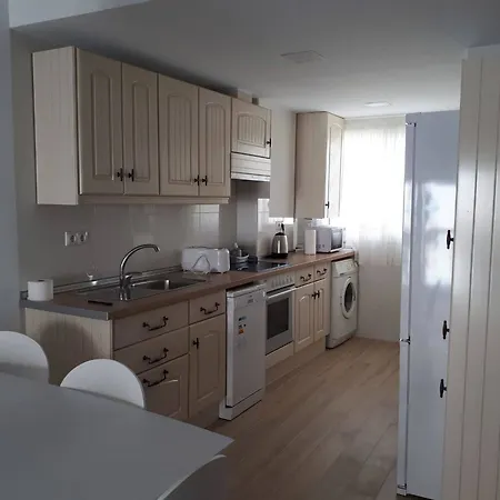 With 3 Bedrooms In Fuengirola, With Furnished Terrace - 10 M * Fuengirola