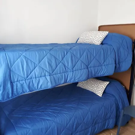 With 3 Bedrooms In Fuengirola, With Furnished Terrace - 10 M * Fuengirola